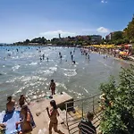 Awesome In With Private Swimming Pool, Be Inside Or Outside 펜션 스플리트
